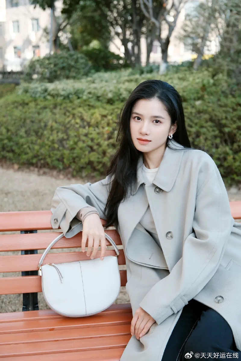 张婧仪